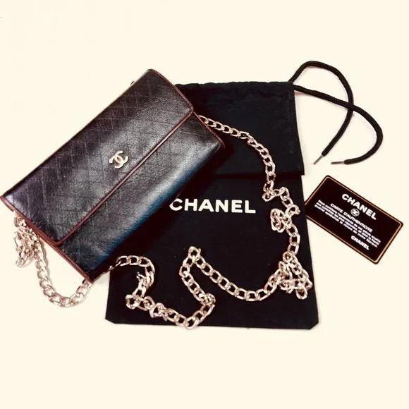 AUC Chanel Black Quilted Leather Diamond Stitched Continental Flap Wallet $2900